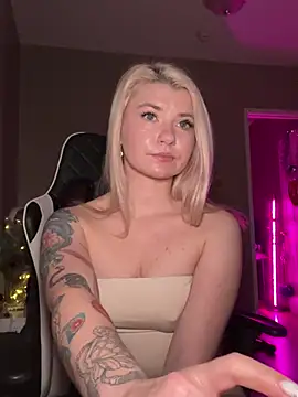 Snapshot of Anour_amour chatting on 25, 12, 2024 Anour amour online show from 25, 12, 2024