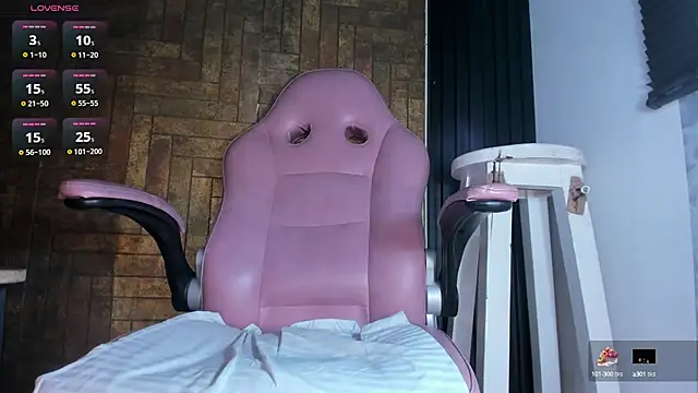 Lissalittlee online show from 24, 2, 2025