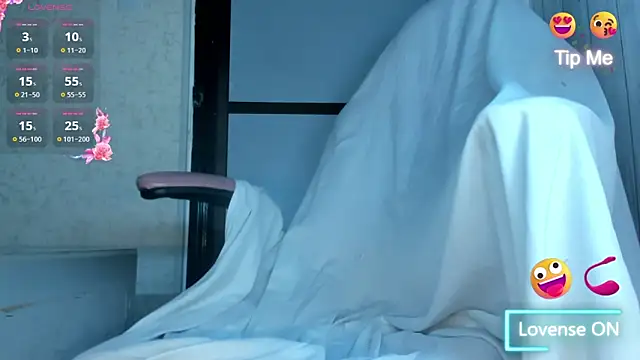 Lissalittlee online show from 12, 3, 2025