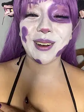 Snapshot of PurpleHaze17 chatting on 19, 10, 2025 PurpleHaze17 online show from 19, 10, 2025