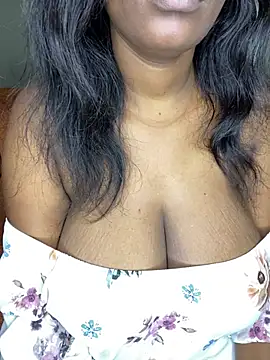 Snapshot of Naughty-sonia2 chatting on 2, 8, 2026 Naughty-sonia2 online show from 2, 8, 2026