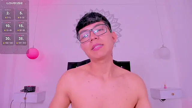 CodyTwink online show from 24, 10, 2025