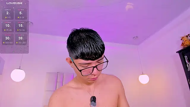 Snapshot of CodyTwink chatting on 16, 5, 2026 CodyTwink online show from 16, 5, 2026