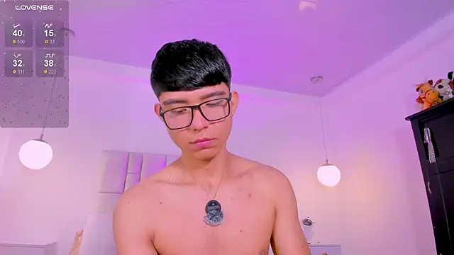 Snapshot of CodyTwink chatting on 28, 6, 2026 CodyTwink online show from 28, 6, 2026
