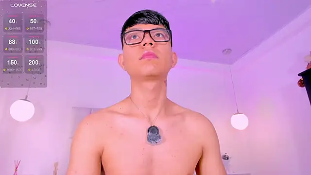 Snapshot of CodyTwink chatting on 15, 7, 2026 CodyTwink online show from 15, 7, 2026