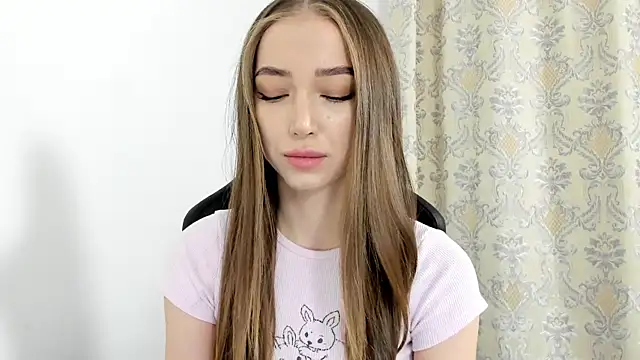 Sweet-bb online show from 2, 12, 2024