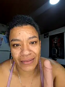 Snapshot of Selket11 chatting on 8, 1, 2025 Selket11 online show from 8, 1, 2025