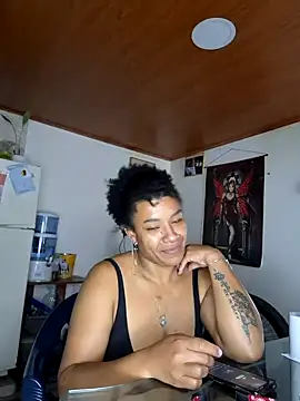 Snapshot of Selket11 chatting on 10, 1, 2025 Selket11 online show from 10, 1, 2025