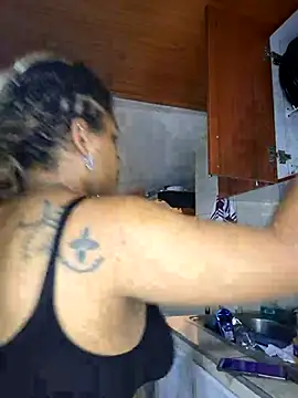 Snapshot of Selket11 chatting on 15, 2, 2025 Selket11 online show from 15, 2, 2025