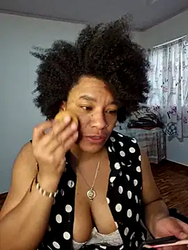 Snapshot of Selket11 chatting on 9, 10, 2025 Selket11 online show from 9, 10, 2025