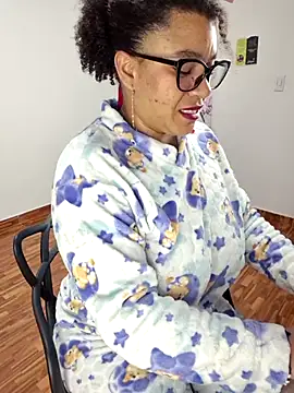 Snapshot of Selket11 chatting on 15, 10, 2025 Selket11 online show from 15, 10, 2025