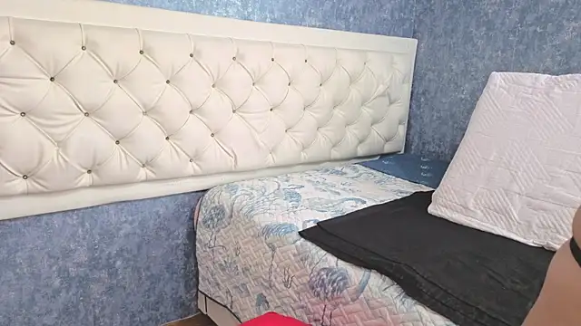 bianca milfsexy online show from 7, 2, 2026