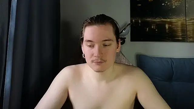 MoreRealAlex online show from 5, 5, 2026