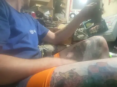 robeaulieu02 online show from 19, 10, 2025