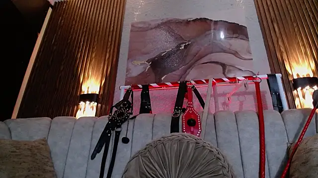 Naty slavedoll online show from 5, 5, 2026