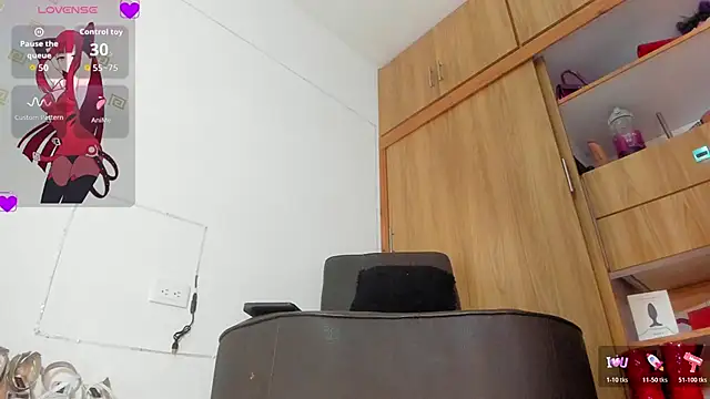 violetmontan online show from 25, 10, 2025