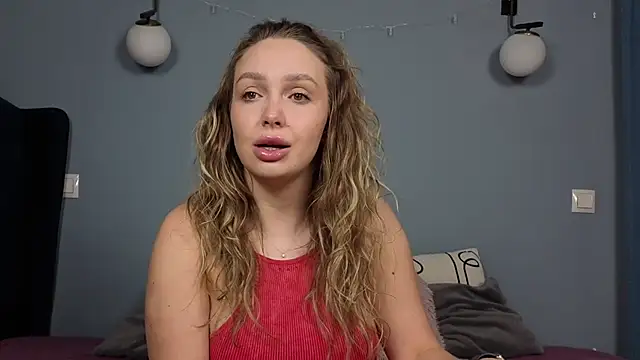 AnnaMaee online show from 28, 3, 2026