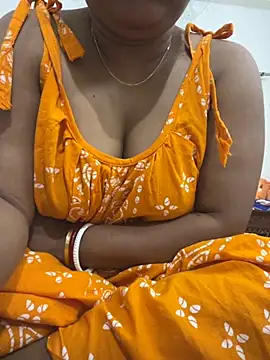 Snapshot of Nancy-22 chatting on 17, 11, 2025 Nancy-22 online show from 17, 11, 2025