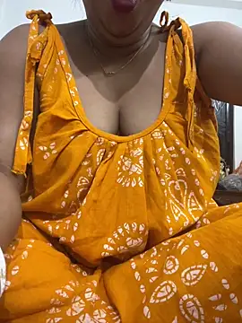 Snapshot of Nancy-22 chatting on 17, 12, 2025 Nancy-22 online show from 17, 12, 2025