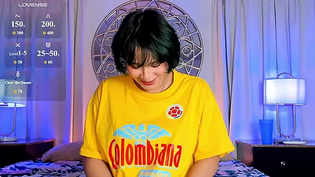 Snapshot of Ramona_Flower chatting on 17, 6, 2026 Ramona Flower online show from 17, 6, 2026