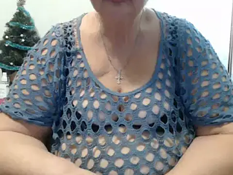 DeniseeRose online show from 4, 1, 2025