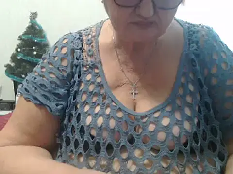 DeniseeRose online show from 5, 1, 2025