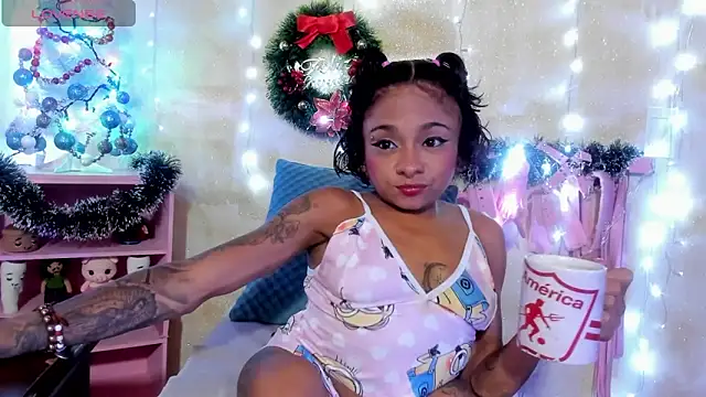 Lauren Hills069 online show from 23, 12, 2024