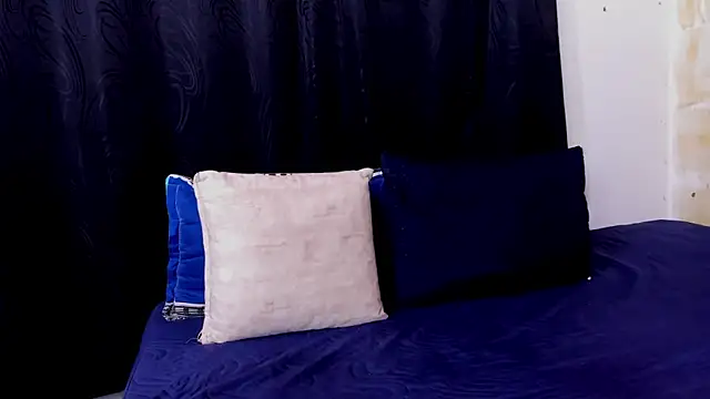 Lauren Hills069 online show from 5, 10, 2025