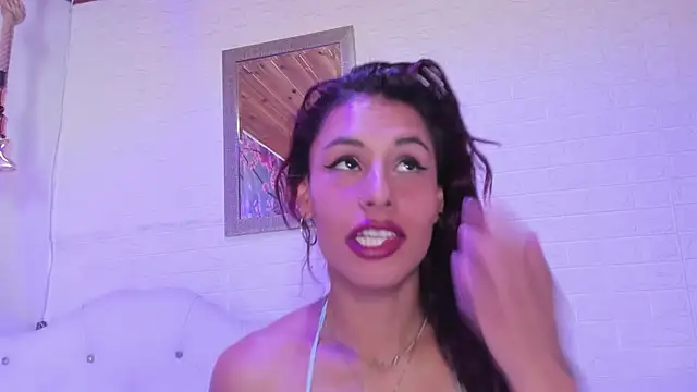 Snapshot of Malory_Cortez chatting on 21, 3, 2025 Malory Cortez online show from 21, 3, 2025