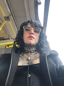 taaylor33 online show from 12, 5, 2026