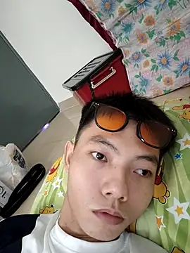 LiuQianXi5726 online show from 21, 9, 2025