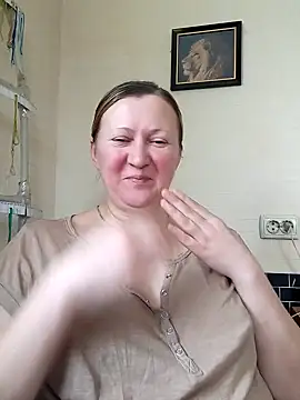 Snapshot of blondyaguar chatting on 28, 11, 2025 blondyaguar online show from 28, 11, 2025