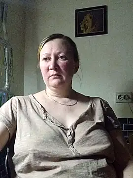 Snapshot of blondyaguar chatting on 20, 12, 2025 blondyaguar online show from 20, 12, 2025