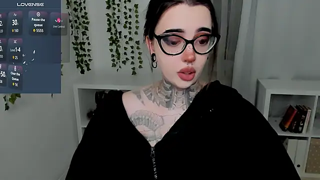 Snapshot of Dixi_Pixi_ chatting on 10, 7, 2026 Dixi Pixi online show from 10, 7, 2026