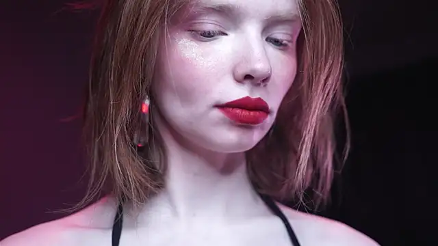 ginger hugs online show from 7, 11, 2025