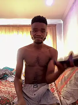 Snapshot of HottSledge chatting on 7, 3, 2025 HottSledge online show from 7, 3, 2025