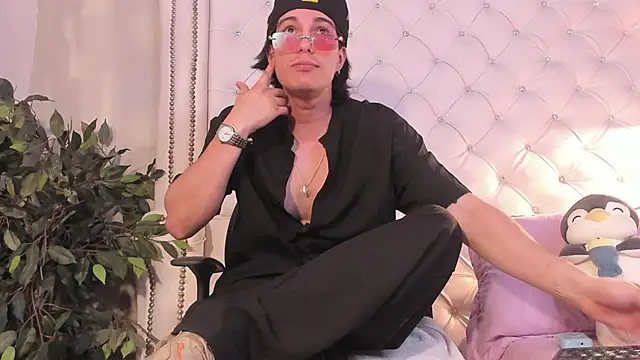 Snapshot of Karimferrer chatting on 9, 5, 2026 Karimferrer online show from 9, 5, 2026