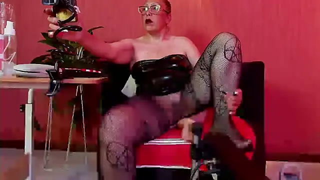 BrendaSex Hot online show from 5, 5, 2026