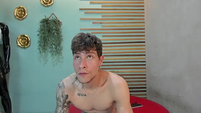 french sexx online show from 3, 11, 2025