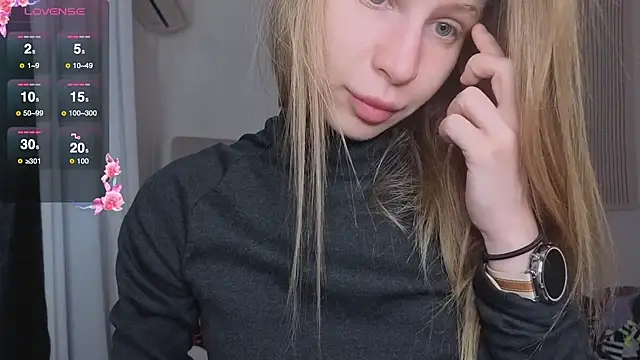 Elis Fox online show from 18, 2, 2026