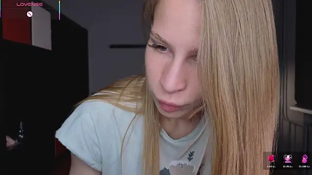 Snapshot of Elis_Fox chatting on 29, 6, 2026 Elis Fox online show from 29, 6, 2026
