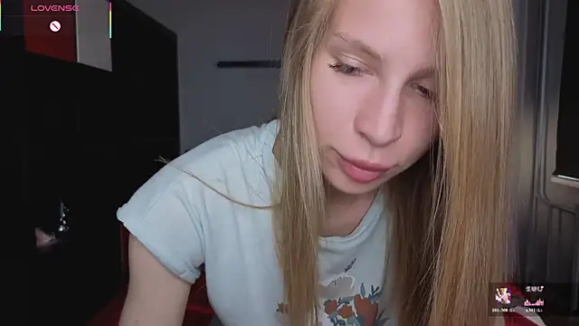 Snapshot of Elis_Fox chatting on 30, 6, 2026 Elis Fox online show from 30, 6, 2026