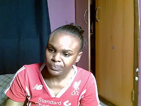 Queen petite  online show from 2, 8, 2026