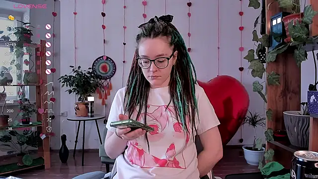 alisahug online show from 14, 2, 2025