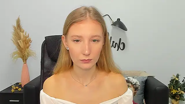 LolaWilsons online show from 29, 12, 2024