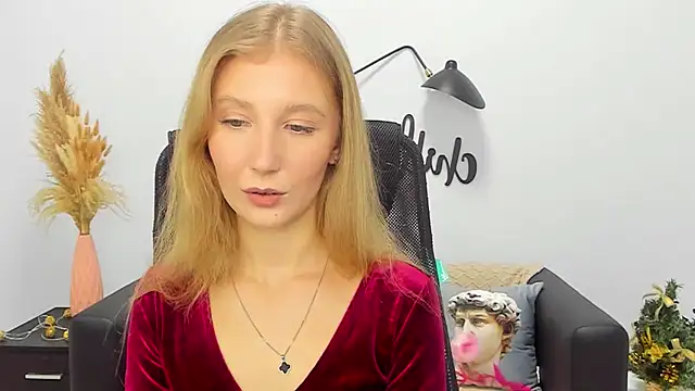 LolaWilsons online show from 6, 1, 2025