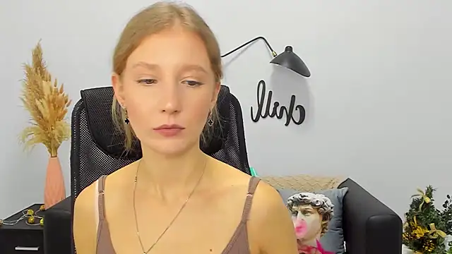 LolaWilsons online show from 9, 1, 2025