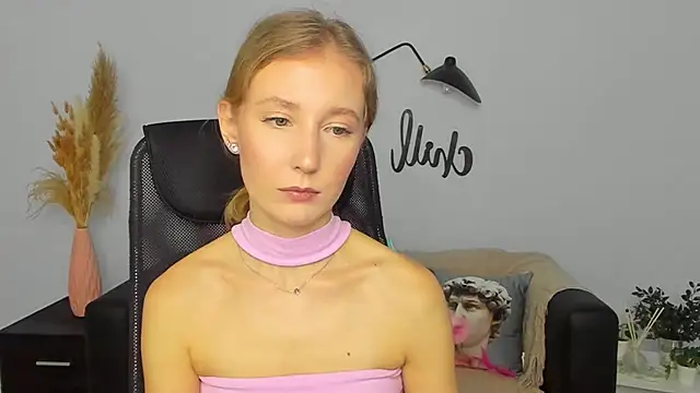 LolaWilsons online show from 15, 1, 2025