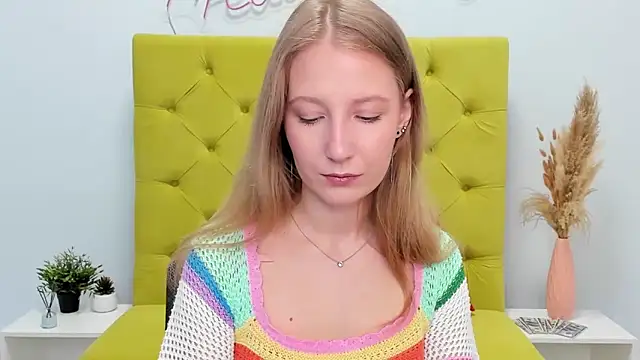 LolaWilsons online show from 5, 5, 2026