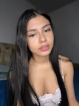 Snapshot of hurrem_18 chatting on 16, 3, 2026 hurrem 18 online show from 16, 3, 2026